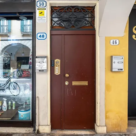 - Piazza Dei Signori Flats Padova