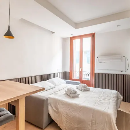 Appartement Guesthost - - Piazza Dei Signori Flats *